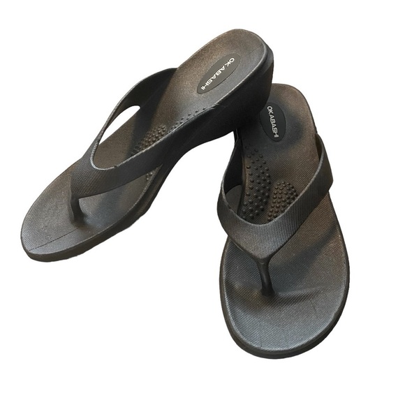OKABASHI - SIZE MEDIUM - BLACK - SPLASH WEDGE - FLIP FLOPS - SANDALS - S4 - Picture 1 of 9